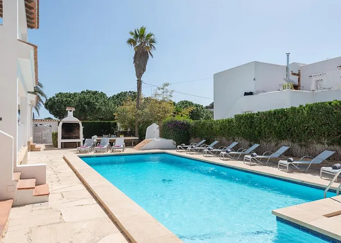 Newly Renovated Apartment Sunset1, Pool, Free Wifi, Ac